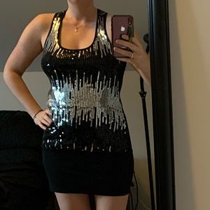 Robe à paillette